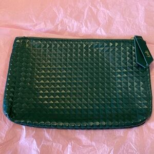 IPSY glam bag Dark Green with texture